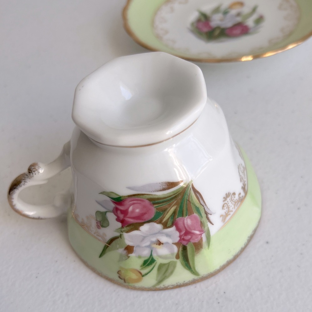 Norleans Japan Floral Teacup & Saucer Set - Picture 10 of 11